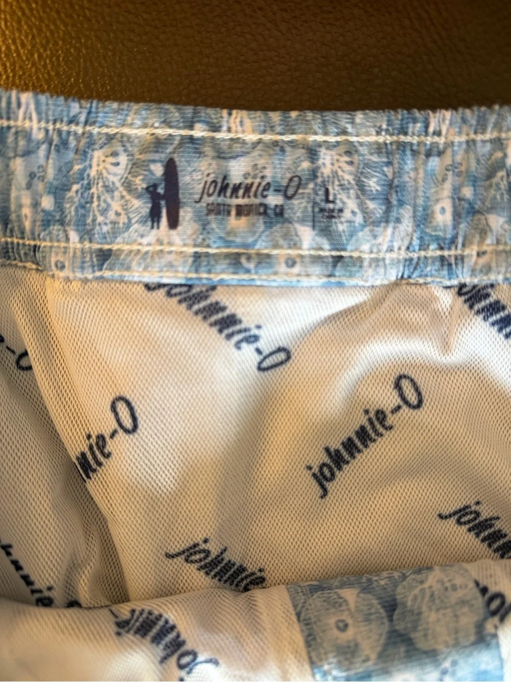 Johnnie-O Men’s Swim Trunks 7” Inseam, Coral Pattern In Blue, Size Large